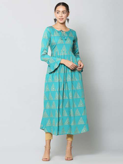 women three quarter sleeves flared kurta - 21100533 - Standard Image - 0