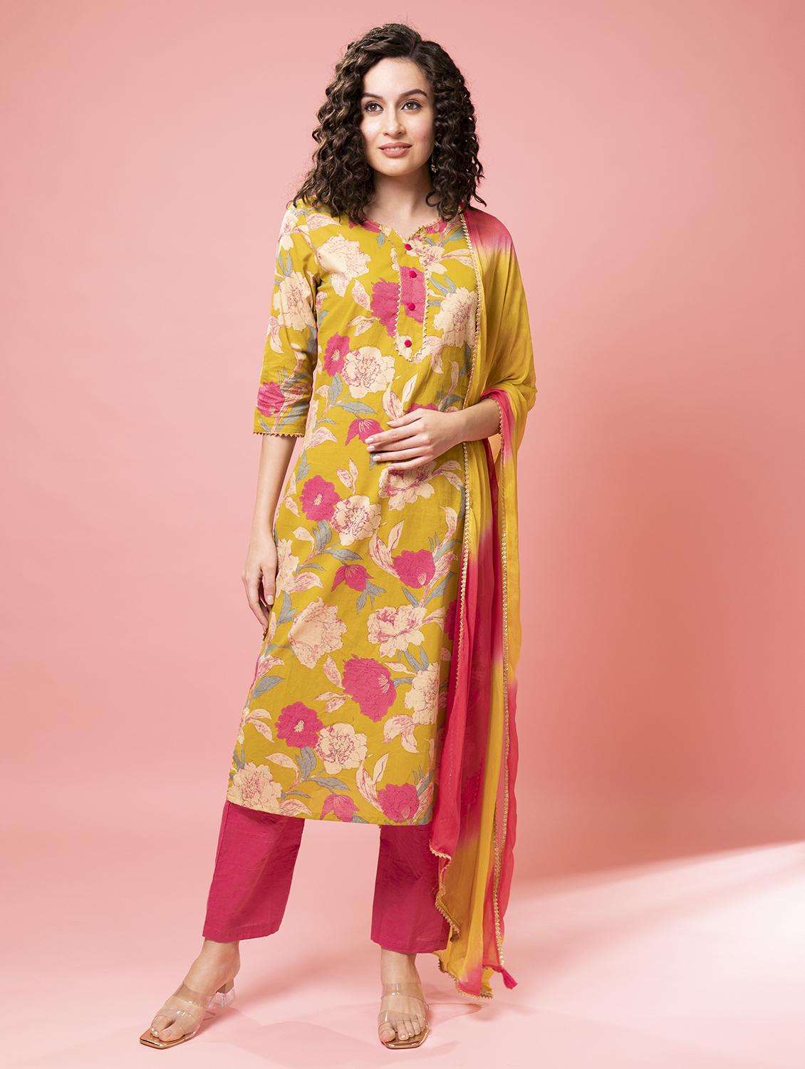 women three quarter sleeve kurta pant with dupatta set - 21102103 -  Standard Image - 3