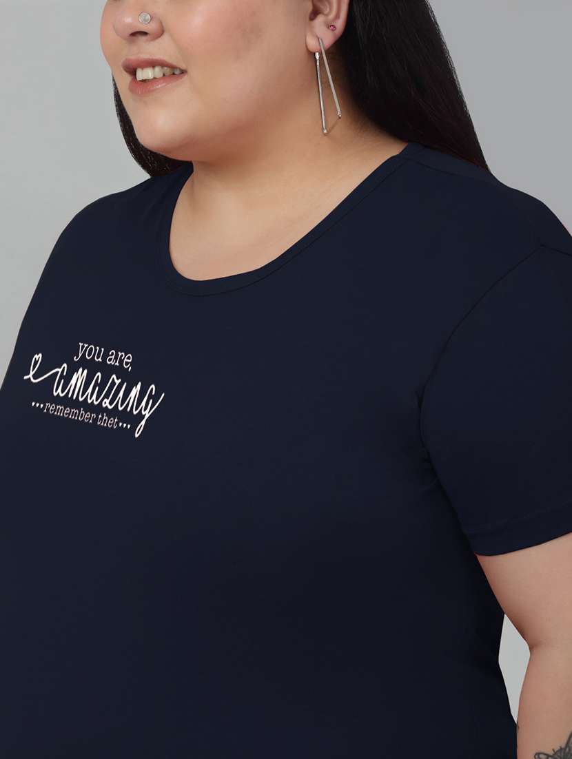 women round neck chest print plus size t-shirt - 21103012 -  Standard Image - 3