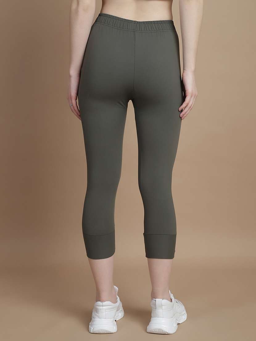 women mid-rise solid capri - 21103109 -  Standard Image - 3