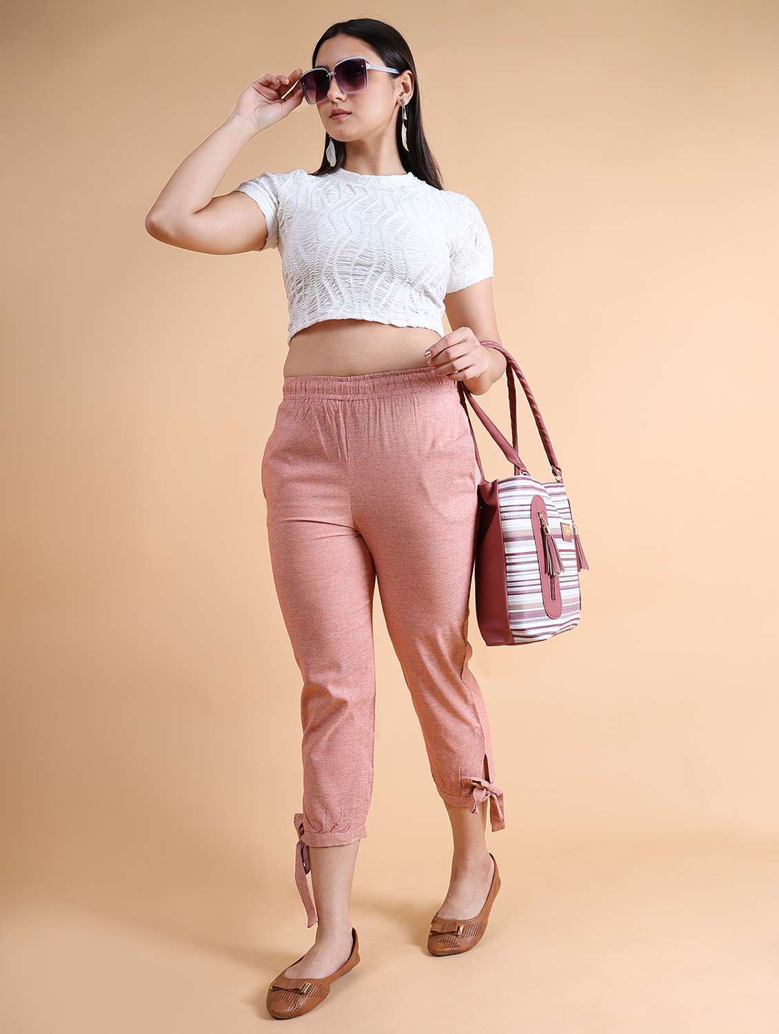 women high rise cotton blend capri  - 21103994 -  Standard Image - 3