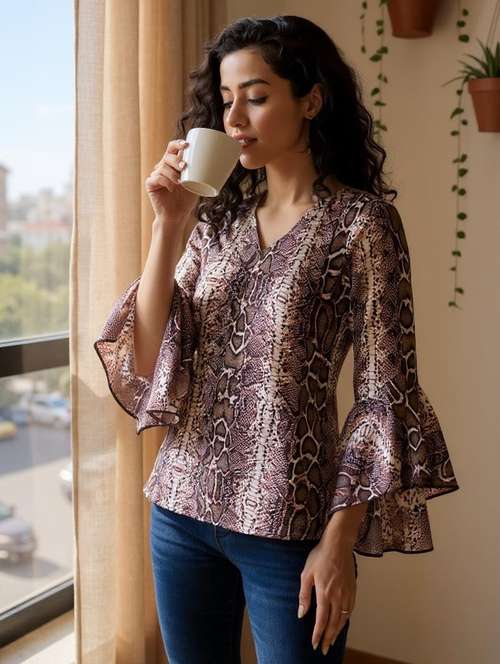 women animal print ruffle sleeves top - 21113415 -  Standard Image - 0