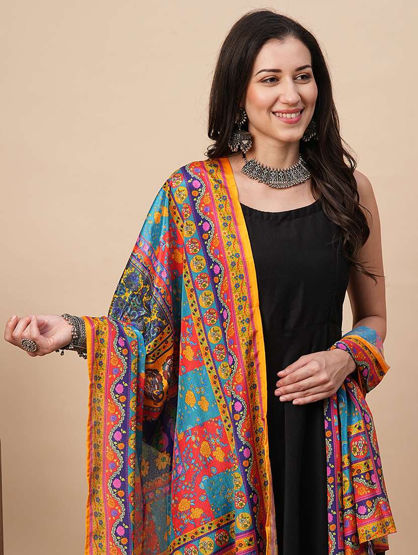 globus women multi colour ethnic motifs with dupatta with tassel detailing - 21116252 - Standard Image - 3