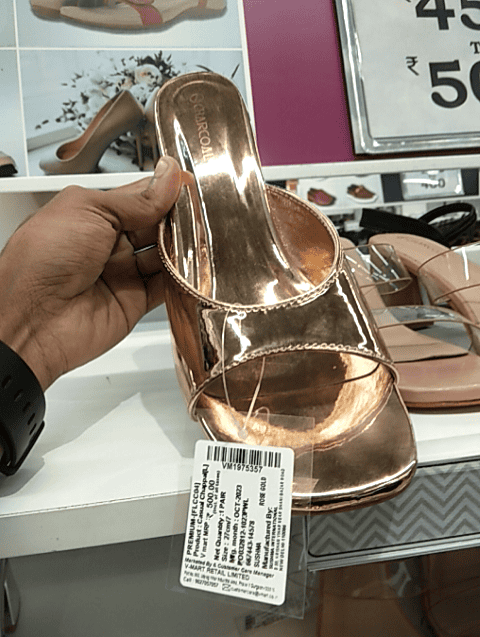 rose gold pu (polyurethane) flip flops - 21130934 - Zoom Image - 0