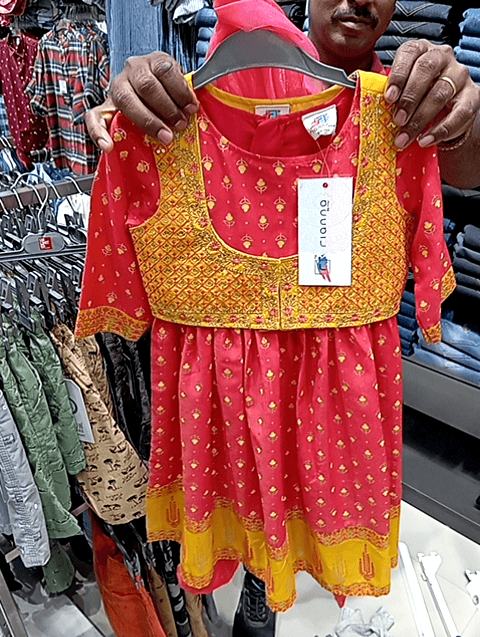 coral muslin frock - 21131023 - Zoom Image - 0