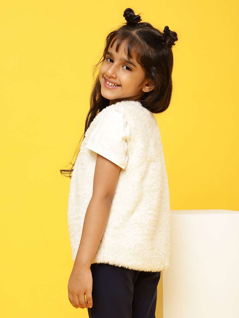 white solid regular shrug - 21131433 -  Standard Image - 3