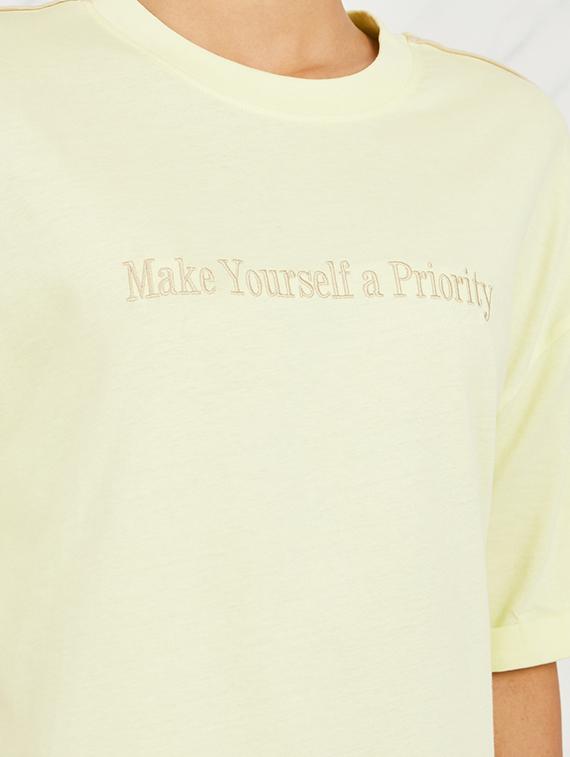 yellow chest print cotton regular t-shirt - 21135671 - Standard Image - 3