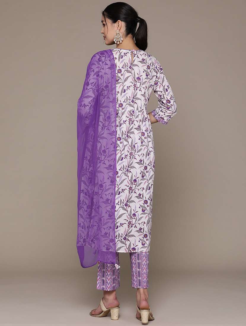 women three quarter sleeve kurta pant with dupatta set - 21136009 -  Standard Image - 3