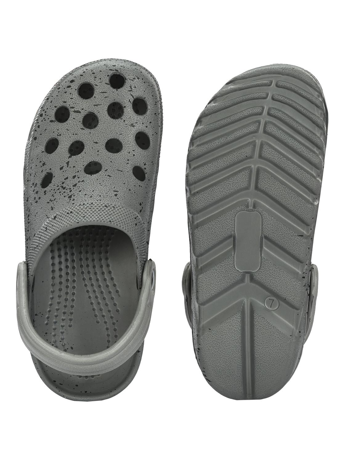 men slip on crocs - 21136069 - Standard Image - 5