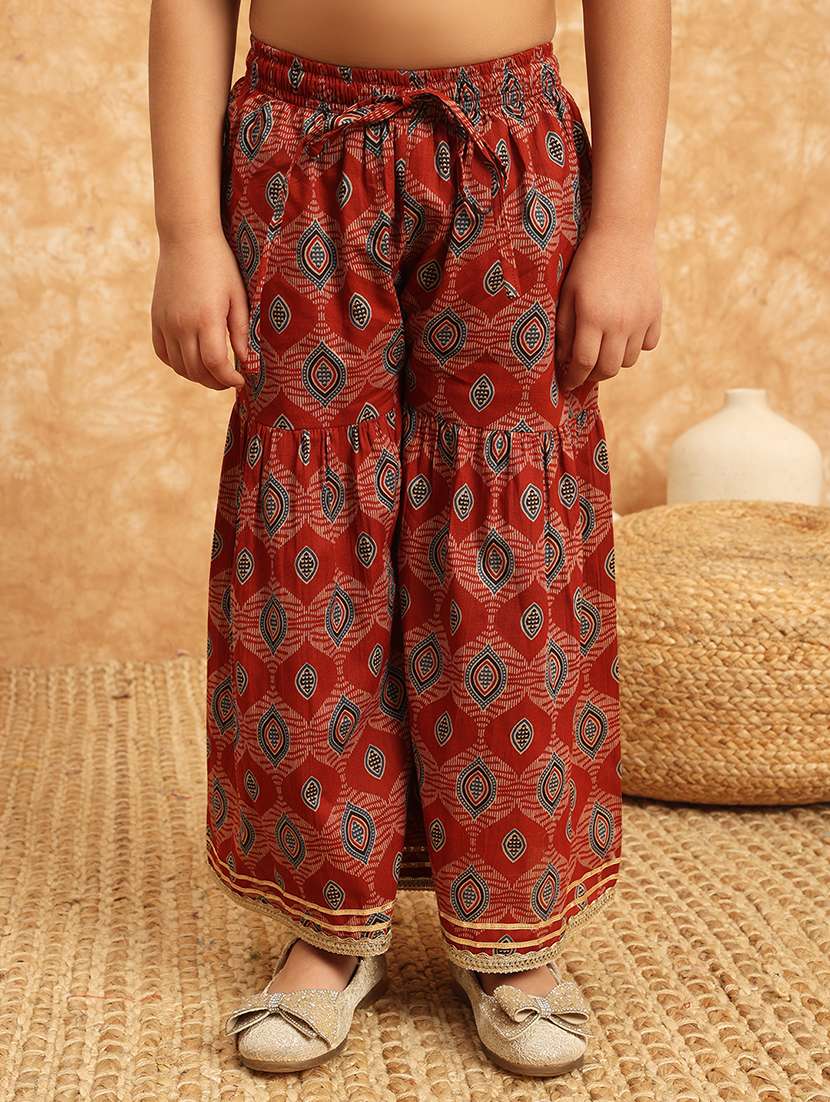 girls printed kurta sharara suit set - 21138287 - Standard Image - 5