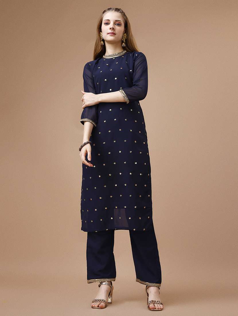 women three quarter sleeve kurta pant set