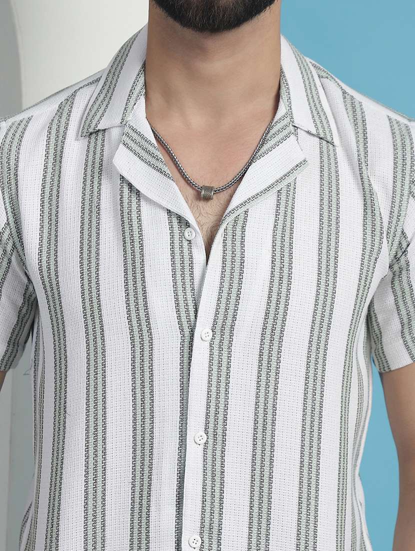 men striped casual shirt - 21139348 -  Standard Image - 5