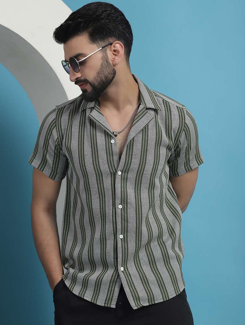 men striped casual shirt