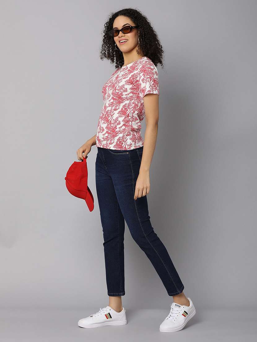women all over print short sleeves crop t-shirt - 21139447 - Standard Image - 5