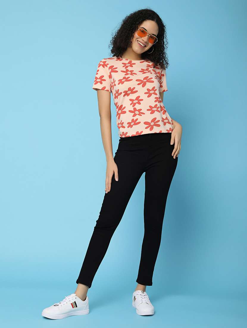 women all over print short sleeves crop t-shirt - 21142394 - Standard Image - 5
