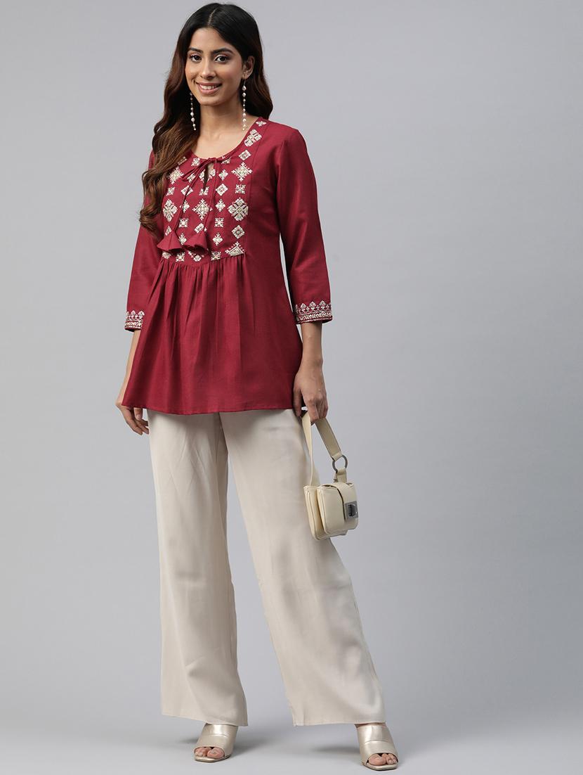 maroon embroidered detailed kurti - 21142526 - Standard Image - 3