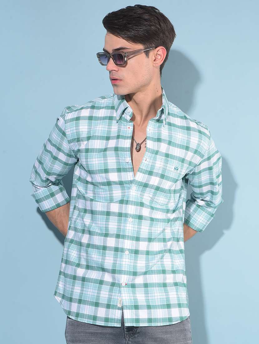 men collared long sleeve casual shirt