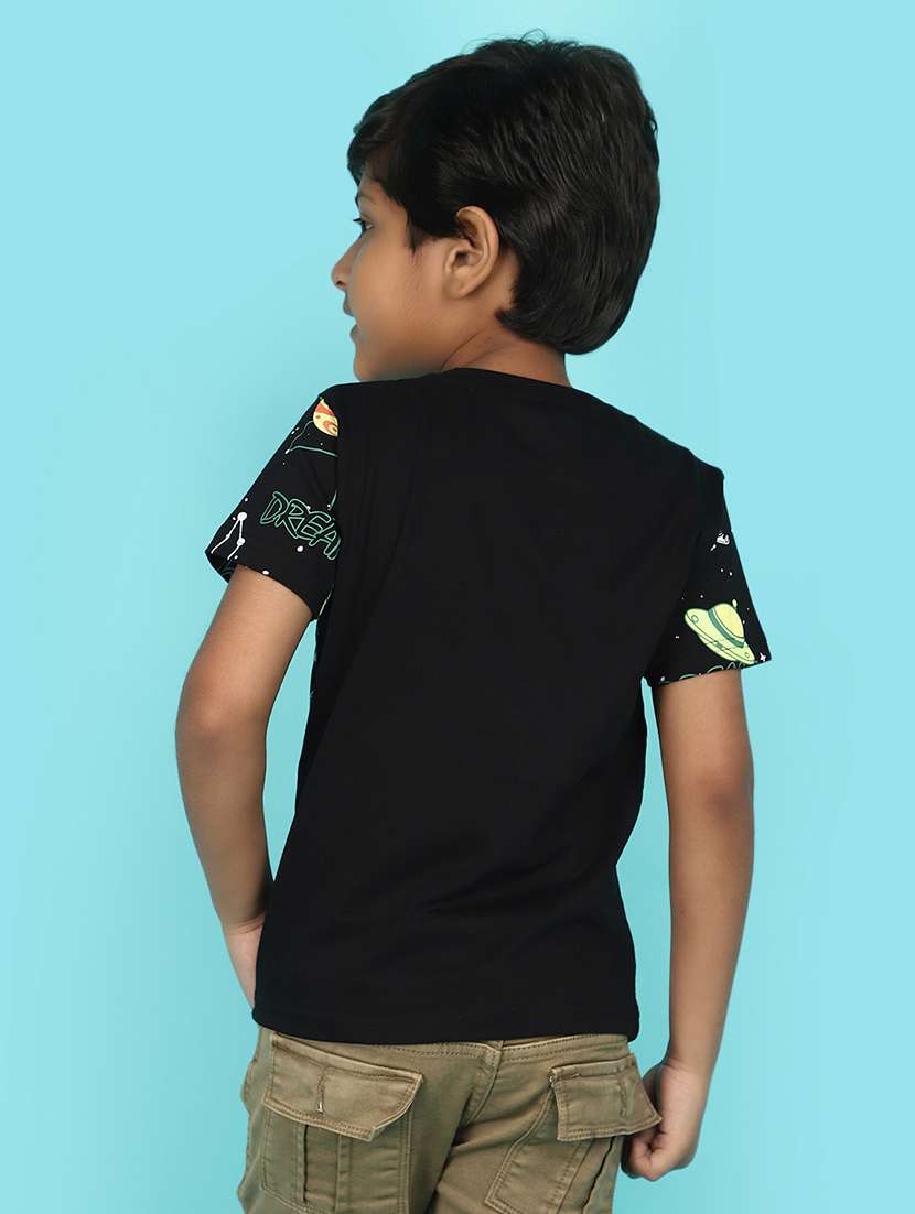 boys short sleeve graphic t-shirt - 21143144 -  Standard Image - 3
