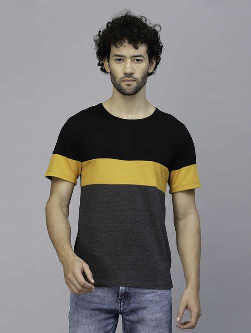 men round neck short sleeves t-shirt - 21143874 -  Standard Image - 0