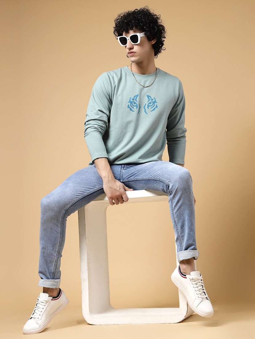 men back print t-shirt - 21143879 -  Standard Image - 5