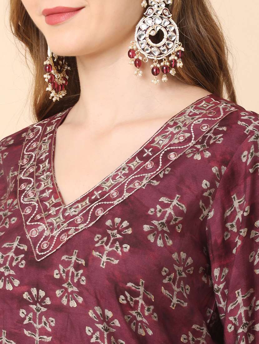 globus women black allover floral printed mandarin collar a-line kurta with narrow pants - 21144988 - Standard Image - 3