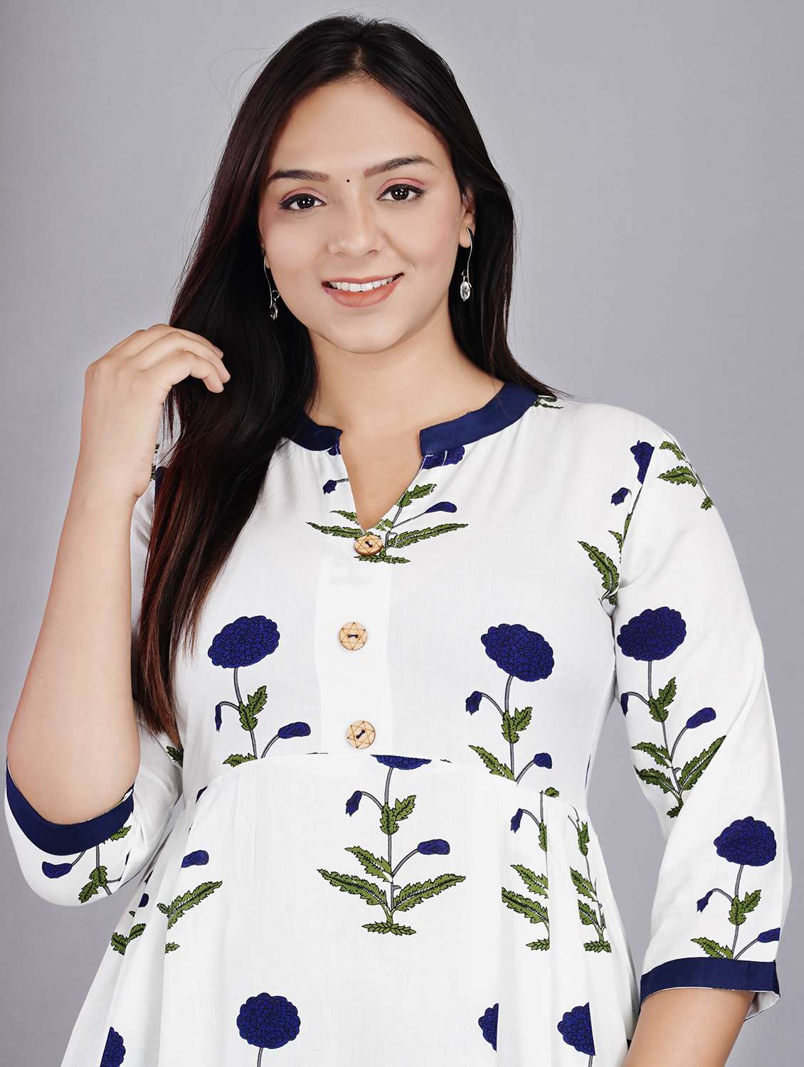 women white kurta pant set  - 21145393 -  Standard Image - 3