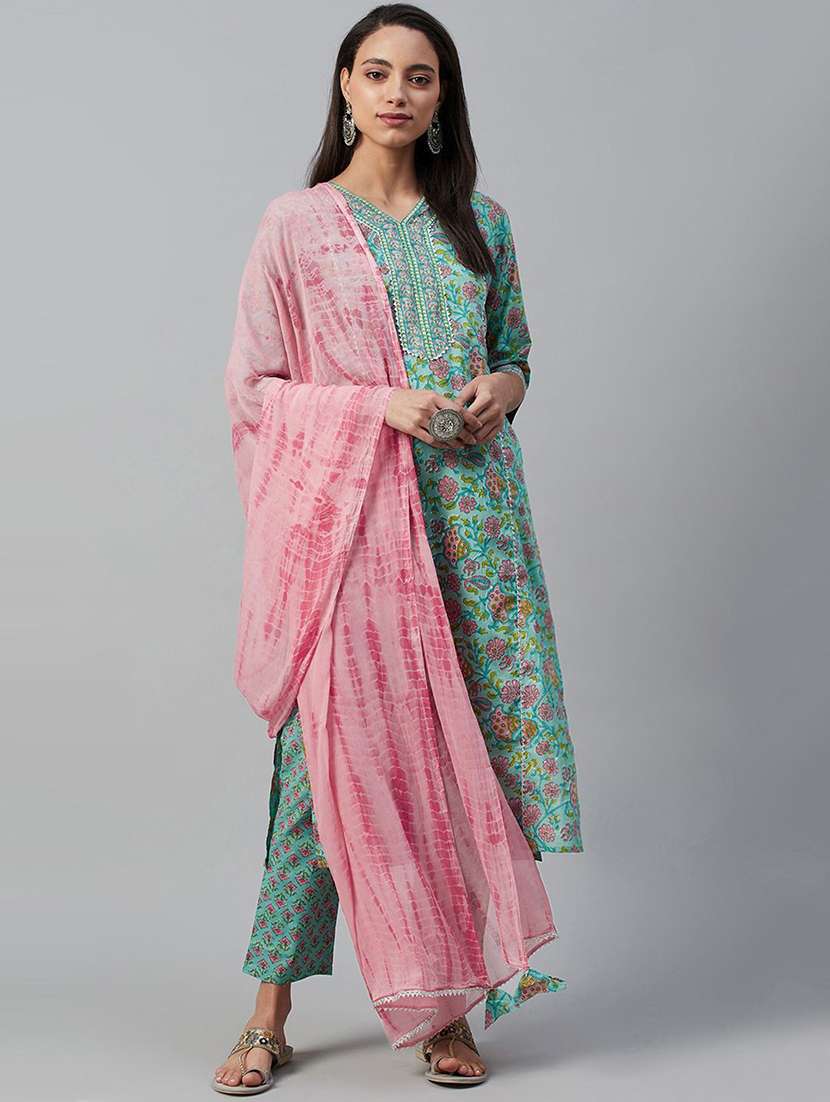 women kurta pant set with dupatta