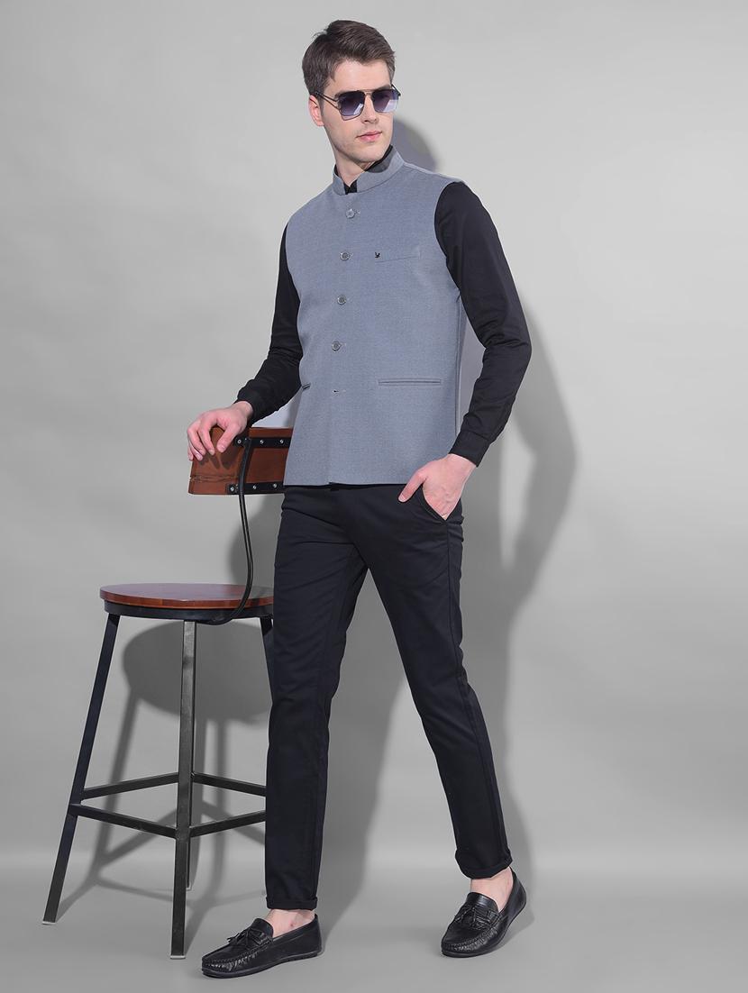 men grey solids sleeveless waist coat - 21145910 - Standard Image - 5