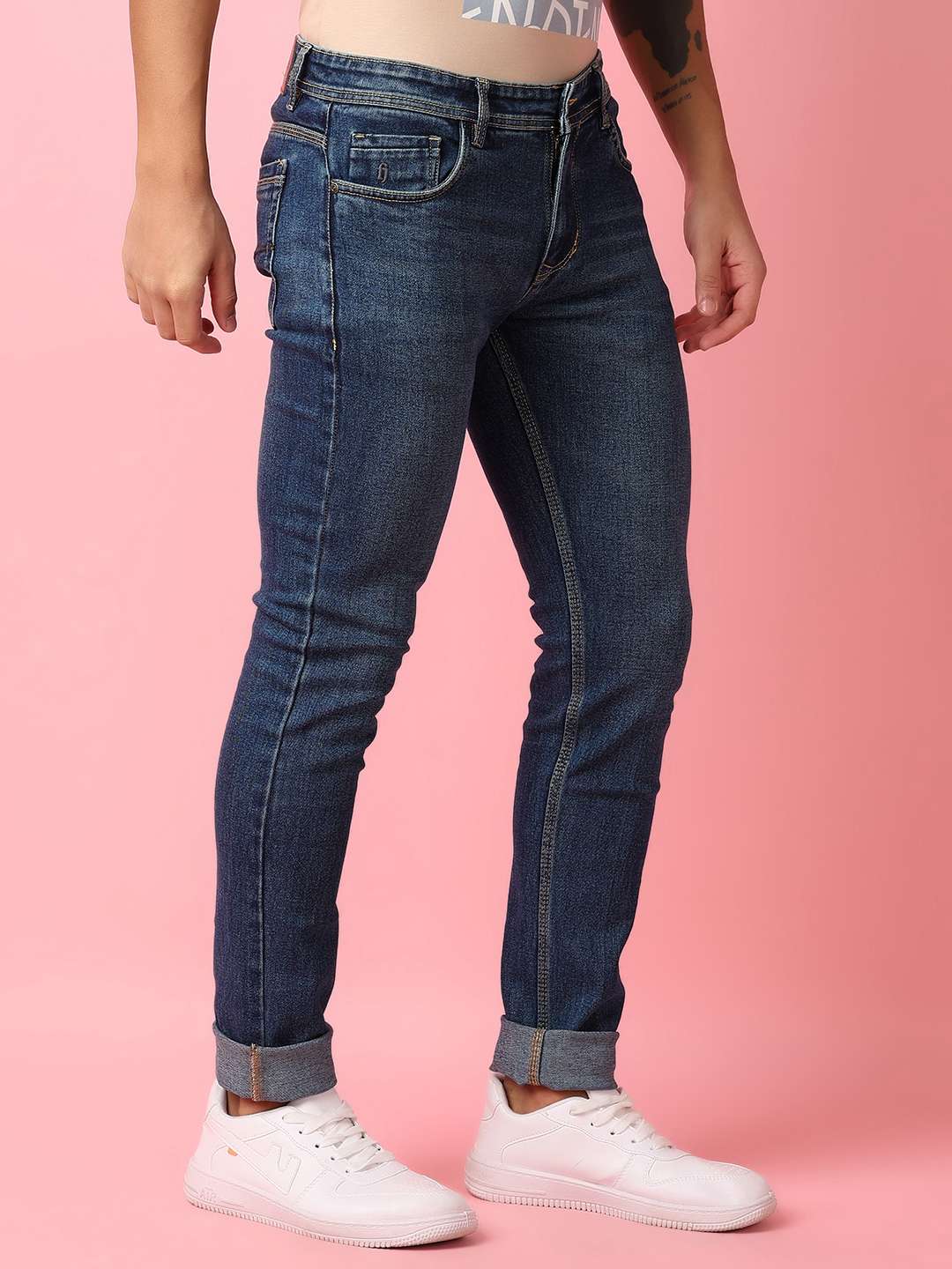 men blue plain jeans - 21148277 -  Standard Image - 3