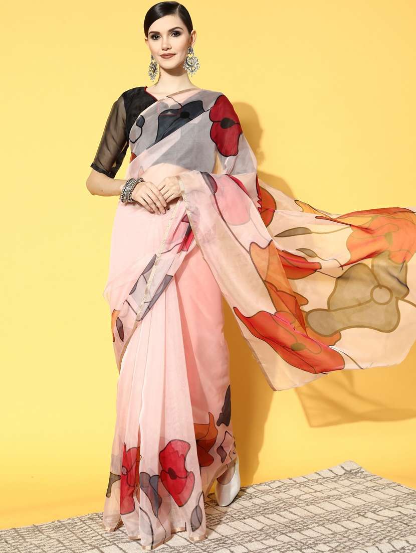 women beige floral printed saree - 21148794 -  Zoom Image - 0