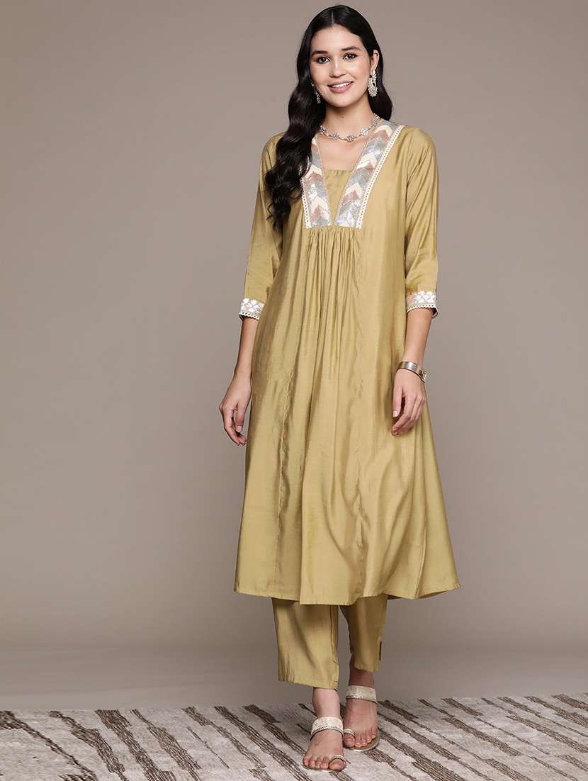 women khaki v neck kurta pant set