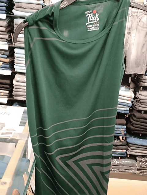 green polyester vest - 21152446 -  Standard Image - 0