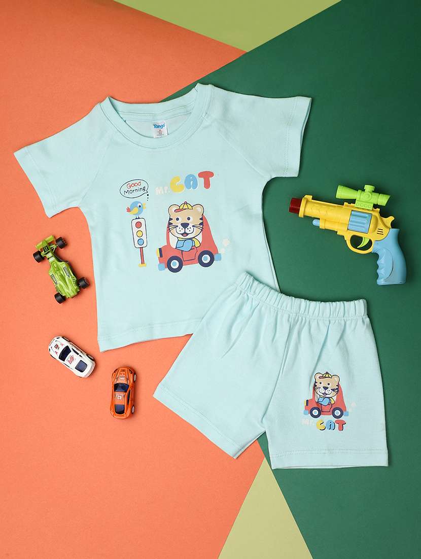 boys round neck printed shorts & t-shirt set