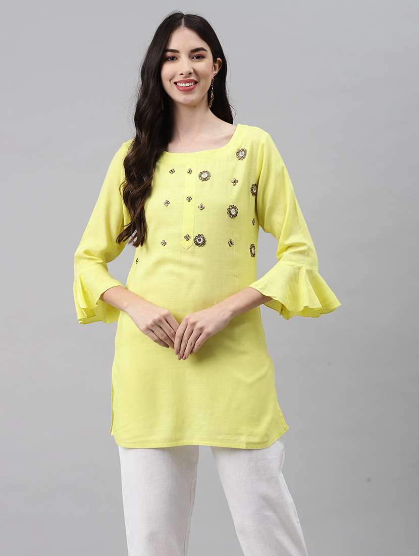 women embellished straight kurti