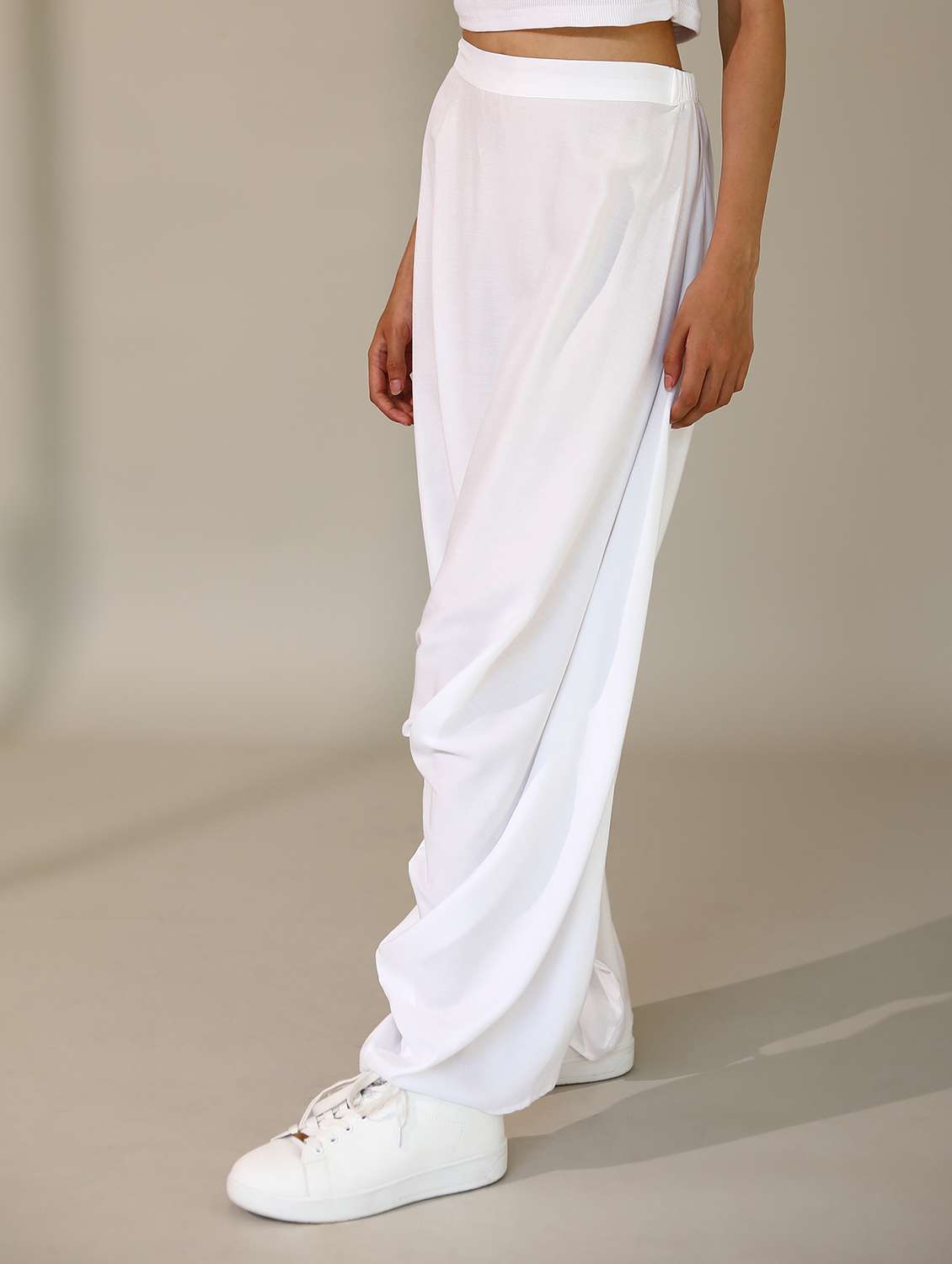 women solid high rise harem pant  - 21161302 -  Standard Image - 3