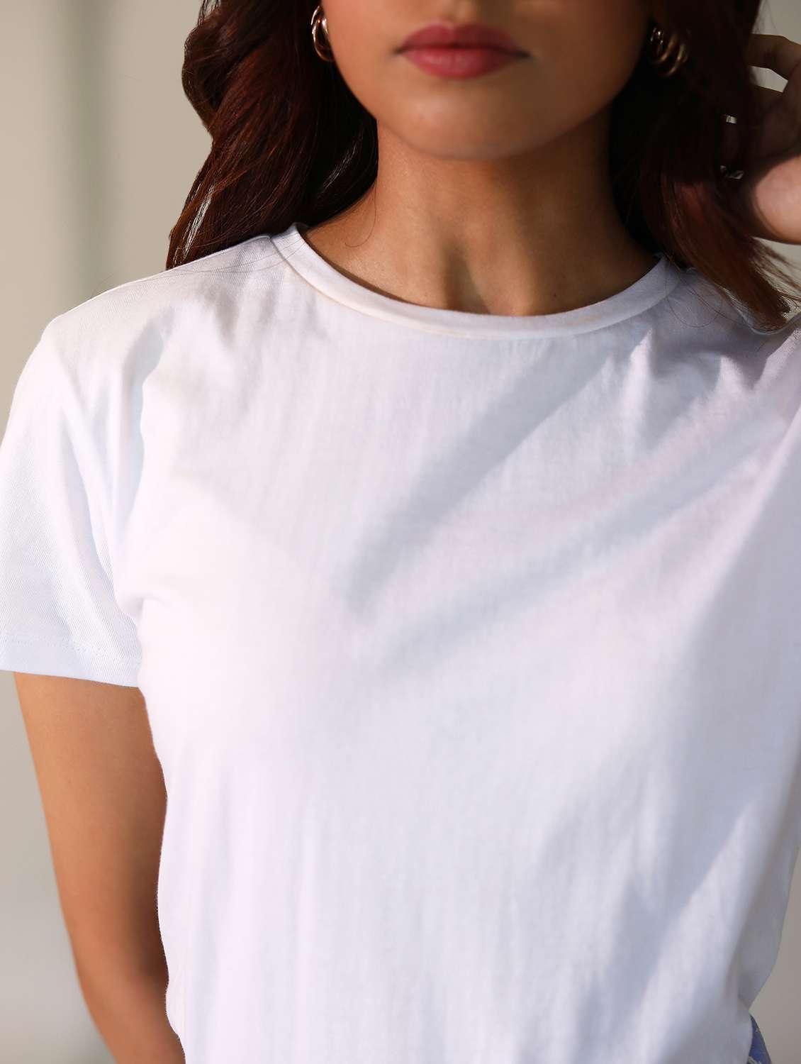 women solid short sleeves t-shirt - 21164615 -  Standard Image - 5