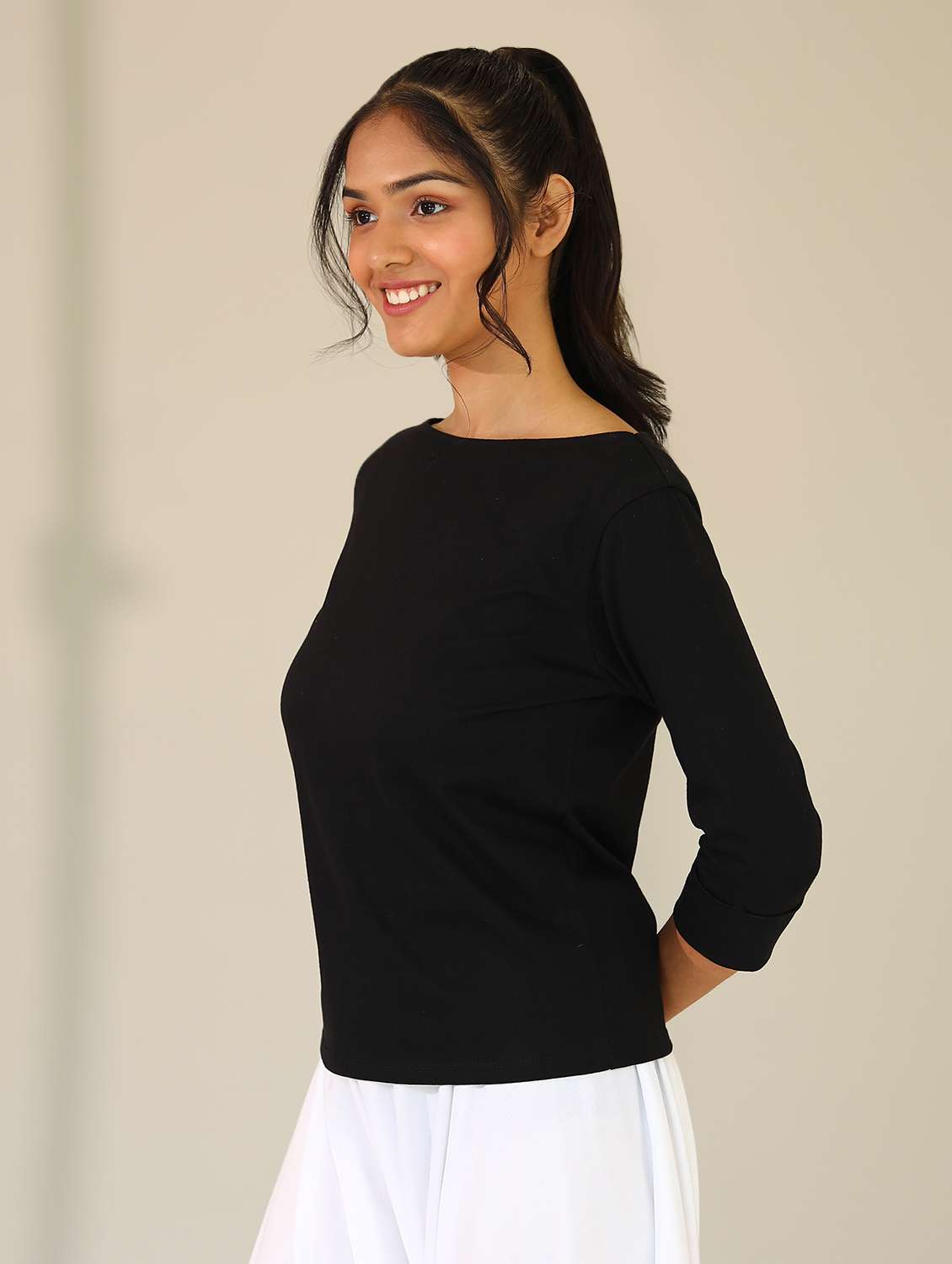 women solid three quarter sleeves t-shirt - 21164622 -  Standard Image - 3