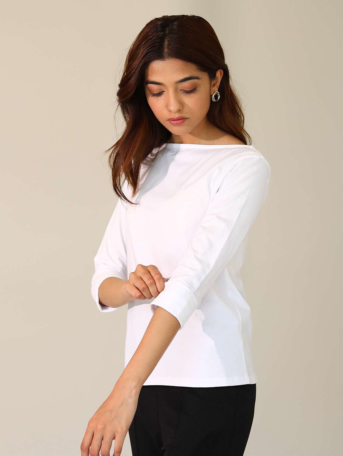 women solid three quarter sleeves t-shirt - 21164623 -  Standard Image - 3