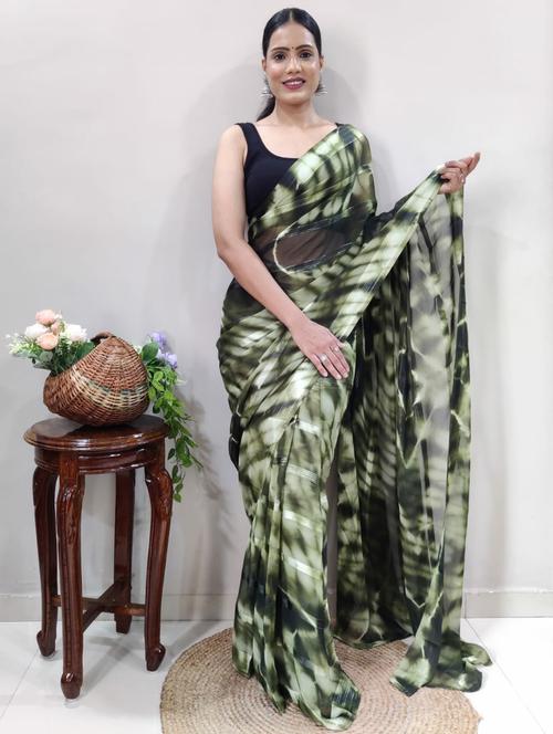 women green tie & dye georgette saree - 21169091 -  Standard Image - 0