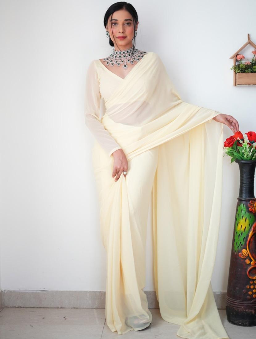 women cream solid georgette saree - 21169106 - Zoom Image - 0