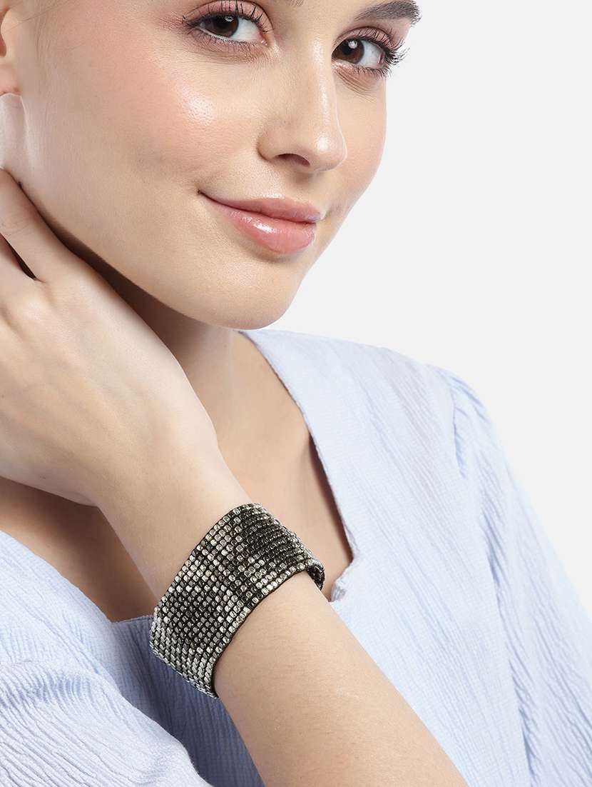 silver metal cuffs bracelet - 21169981 - Standard Image - 3