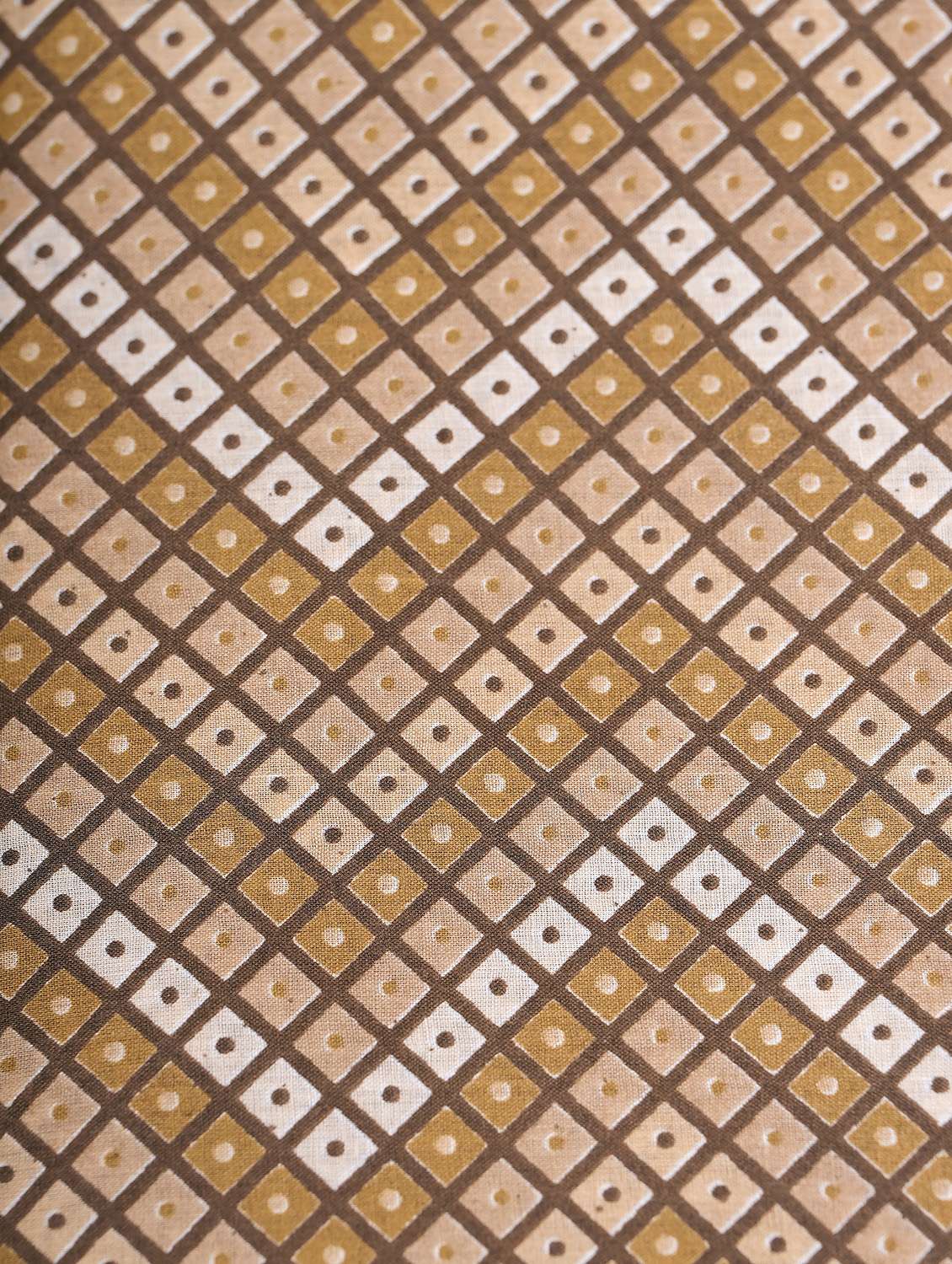 printed unstitched suit set - 21171905 -  Standard Image - 3