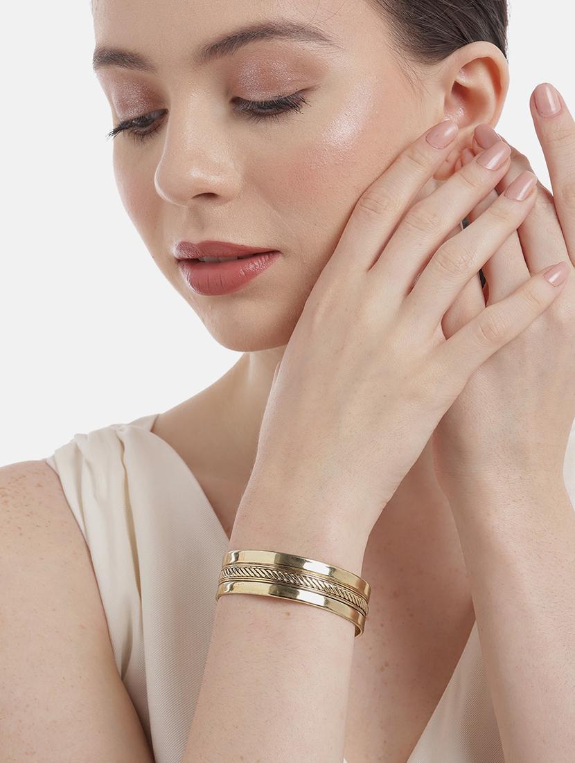 gold metal bangle bracelet - 21173236 - Standard Image - 3