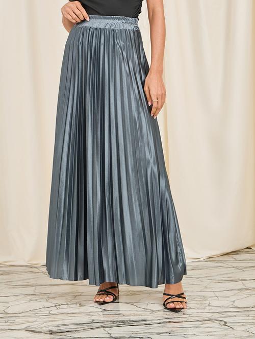 women mid-rise solid pleated skirt - 21174632 - Standard Image - 0