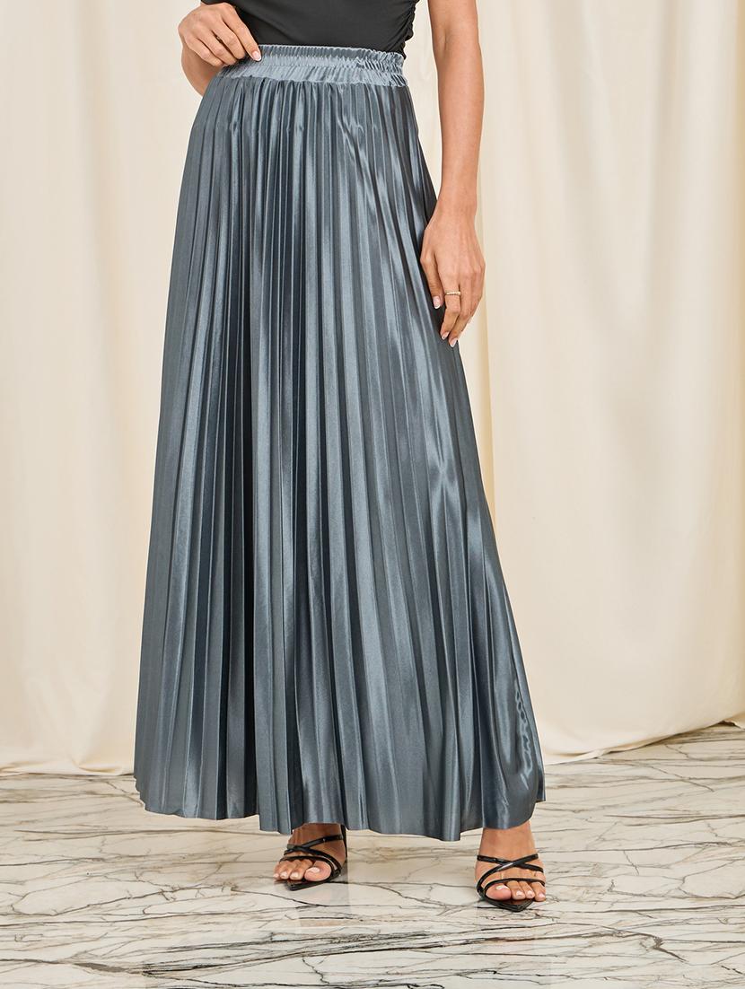 women mid-rise solid pleated skirt - 21174632 - Zoom Image - 0