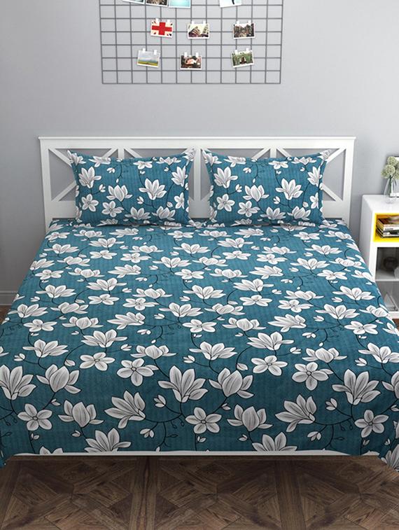 elastic fitted king size bedsheet with two pillow cover - 21175894 - Zoom Image - 0