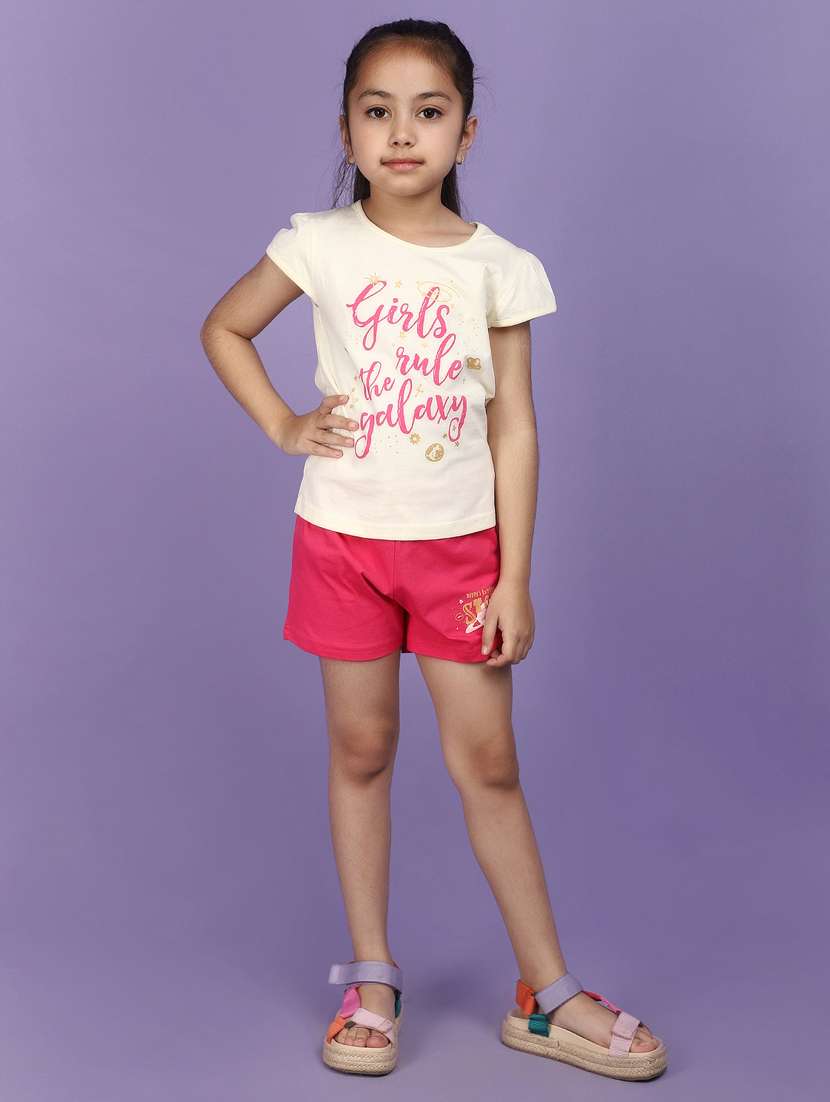girls yellow printed shorts sets