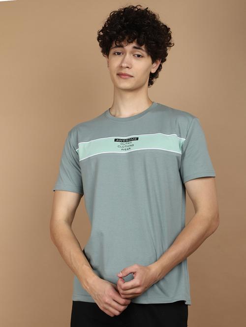 green cotton chest print tshirt - 21177998 - Standard Image - 0