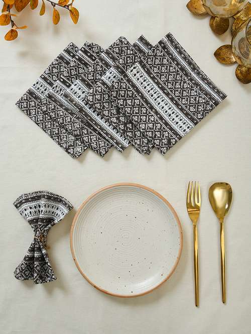 Napkins & Tissues