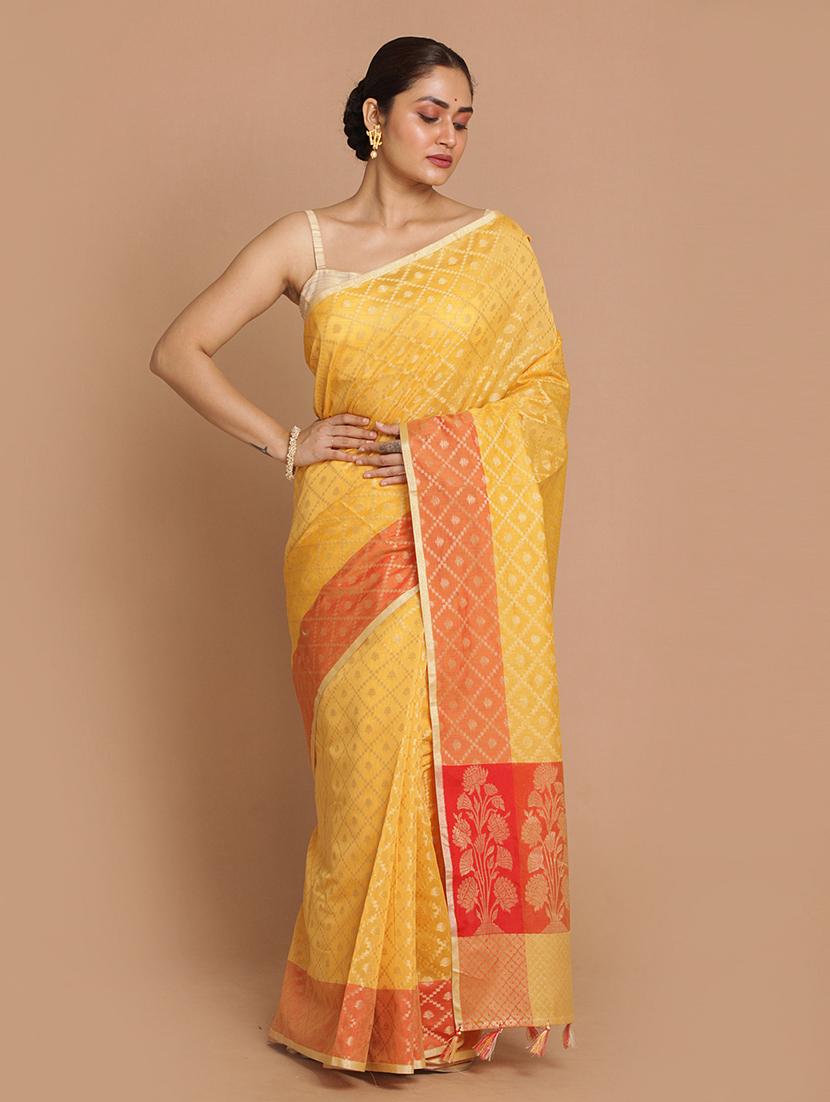 women self design bordered saree with blouse - 21185584 - Zoom Image - 0